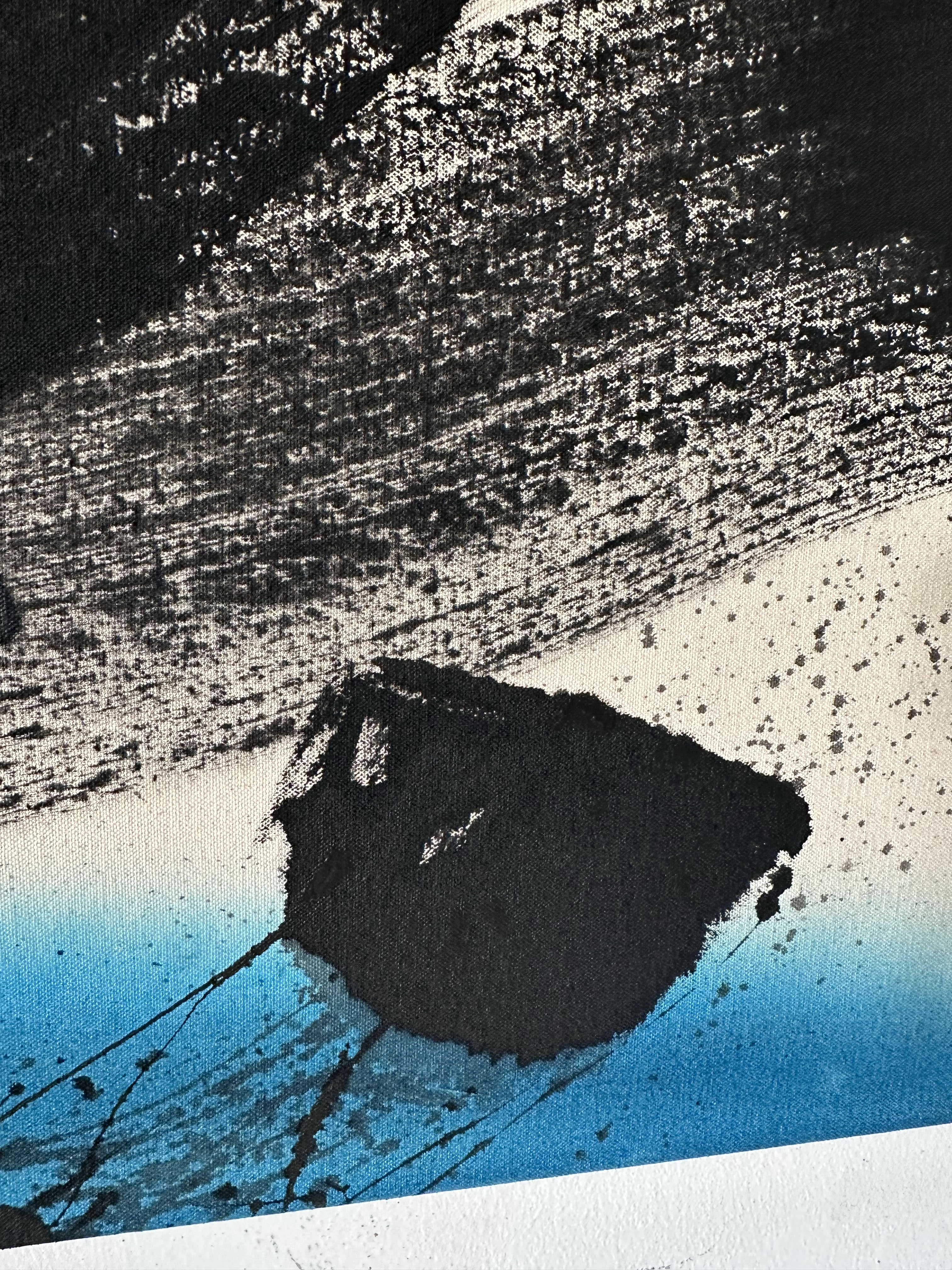 Blue at the Break – Minimalist Abstract Painting | Dynamic & Atmospheric image 5